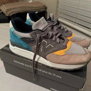 Size 10 - New Balance 998 Made in USA Sand Teal Very lightly used